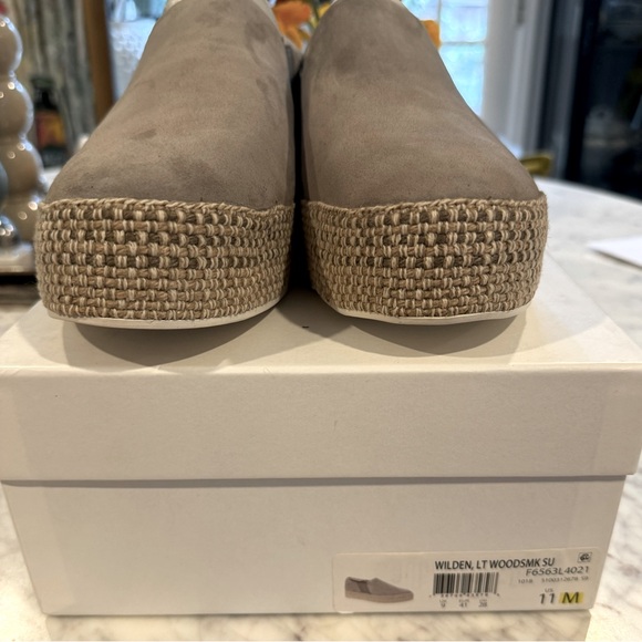 Vince - Platform Espadrille Slides - Size 11 NWT - Picture 5 of 5